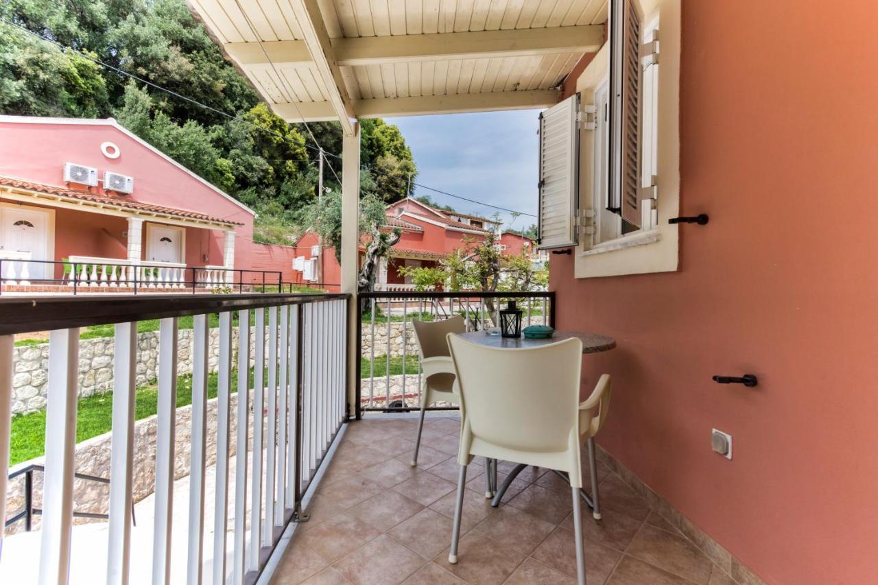 Fouxia And Apartment Perama (Corfu)
