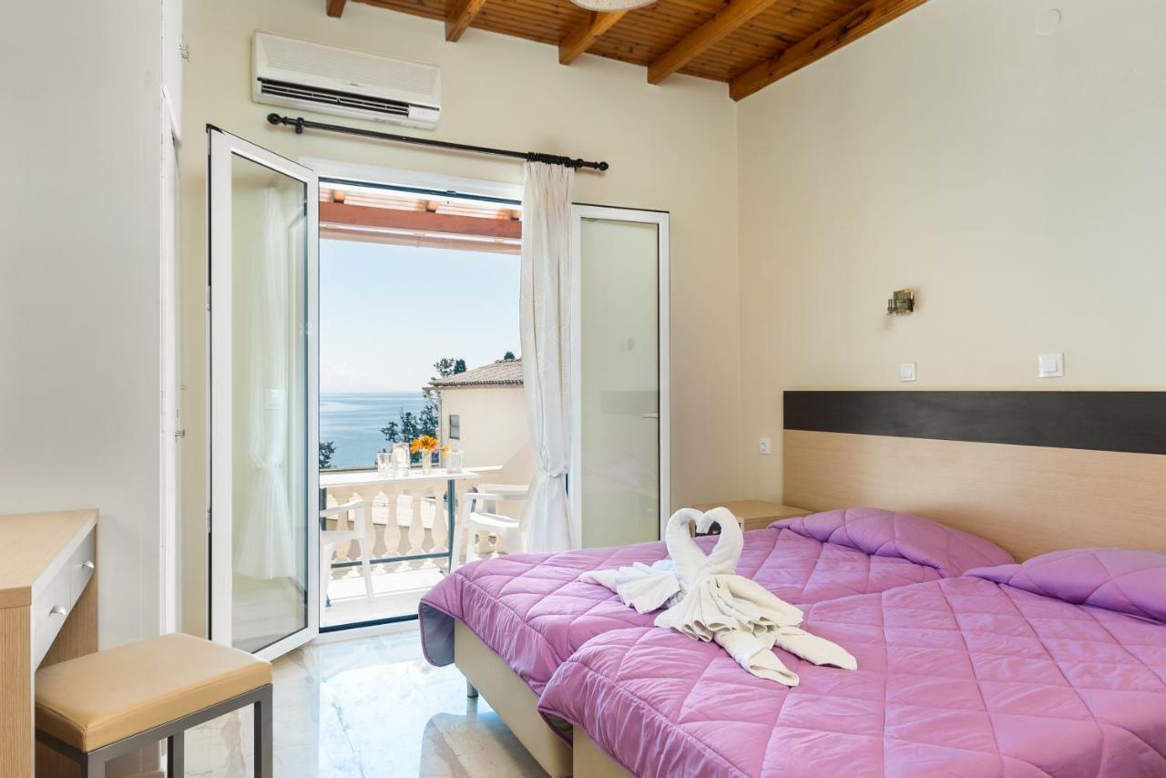 Fouxia And * Perama (Corfu)